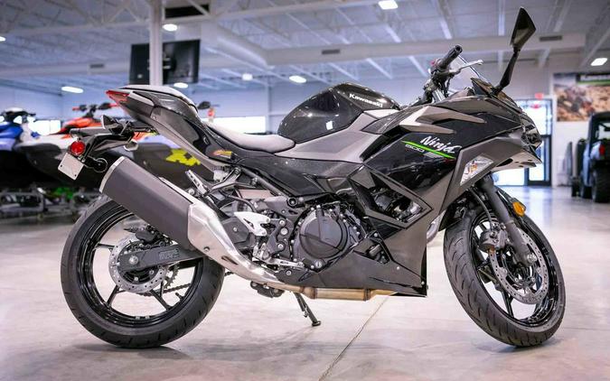 2024 Kawasaki Ninja® 500