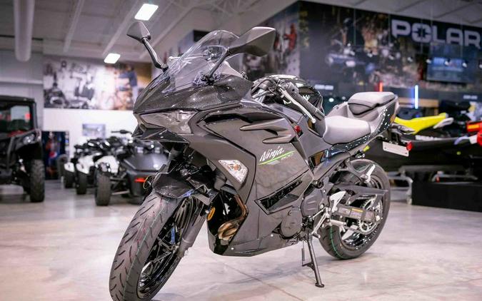 2024 Kawasaki Ninja 500 Review [14 Fast Facts]