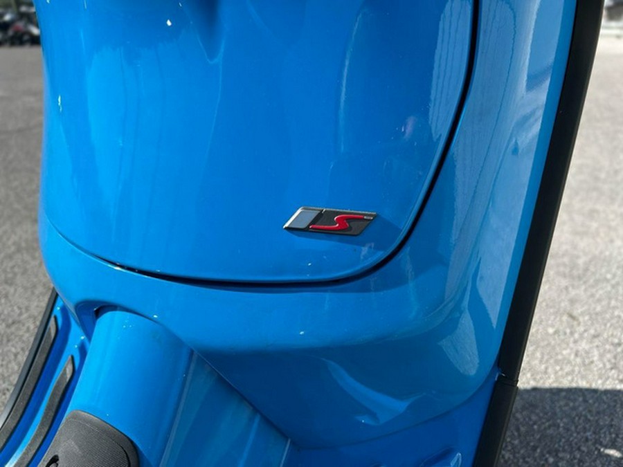 2025 Vespa Sprint 50 S 50 Batik