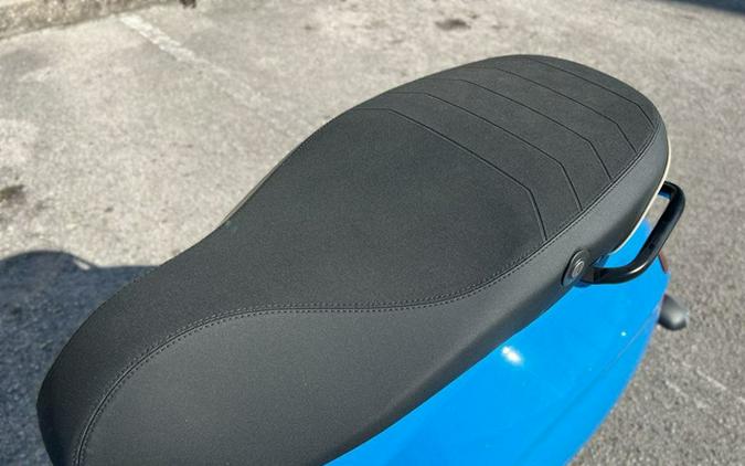 2025 Vespa Sprint 50 S 50 Batik