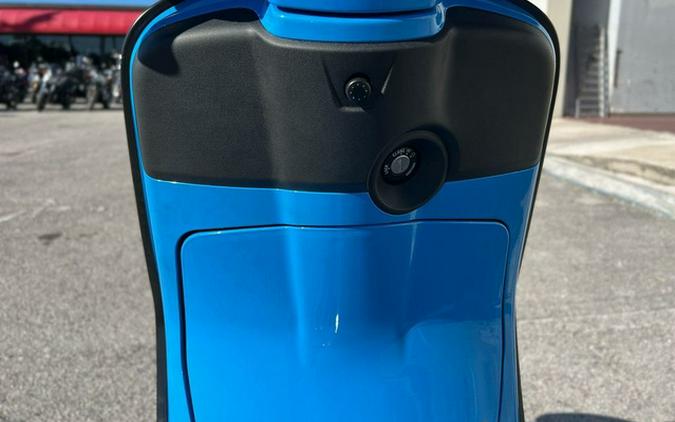 2025 Vespa Sprint 50 S 50 Batik