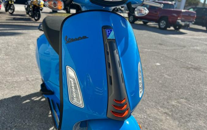 2025 Vespa Sprint 50 S 50 Batik
