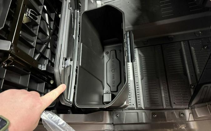 2026 Can-Am Defender XT CAB HD11 With 10.25 In.Display Dark Wi