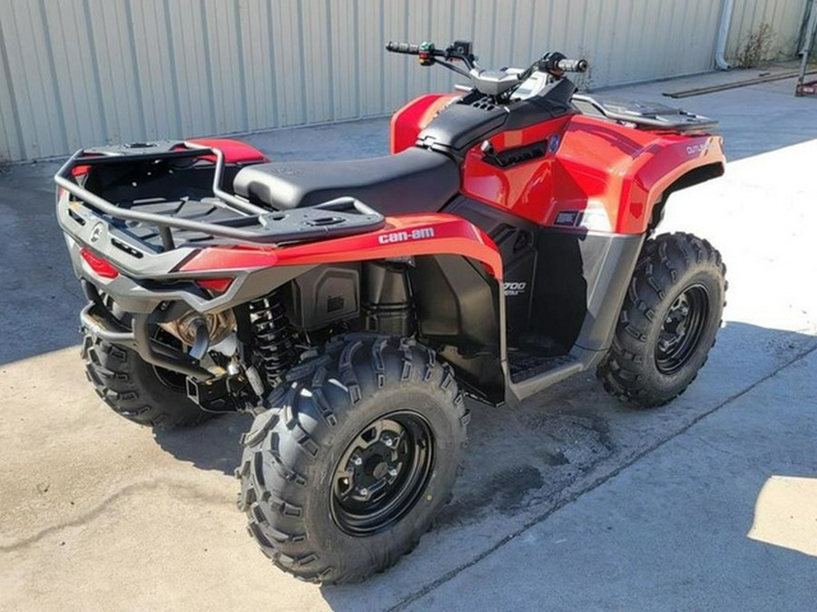 2025 Can-Am Outlander DPS 700