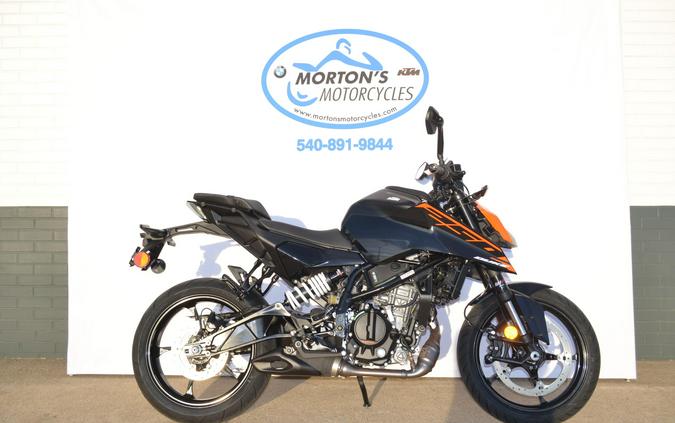 2025 KTM 250 Duke Review [15 Essential Fast Facts]