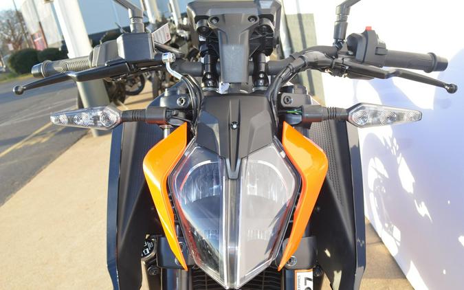2026 KTM 250 Duke