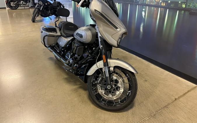 2023 Harley-Davidson CVO Street Glide