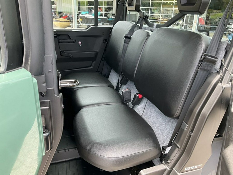 2026 Can-Am Defender MAX DPS CAB HD10