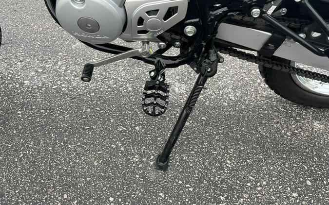 2023 Honda XR150L