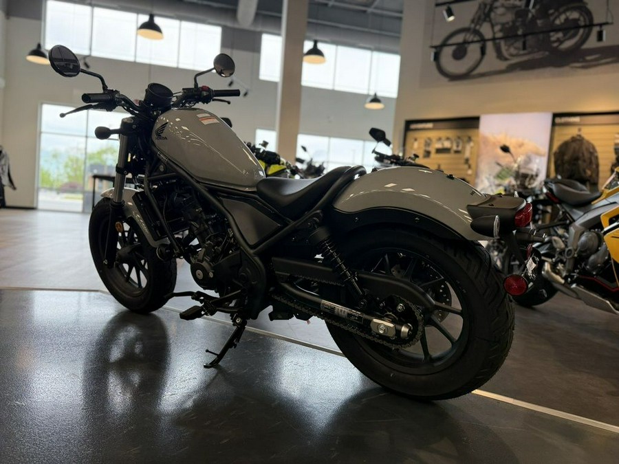 2026 Honda Rebel® 300 E-Clutch