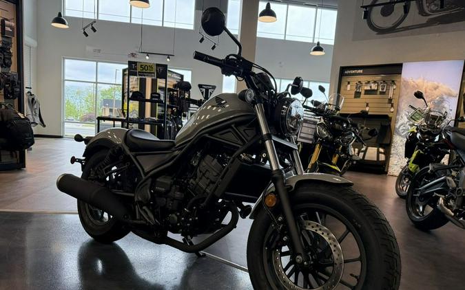 2026 Honda Rebel® 300 E-Clutch