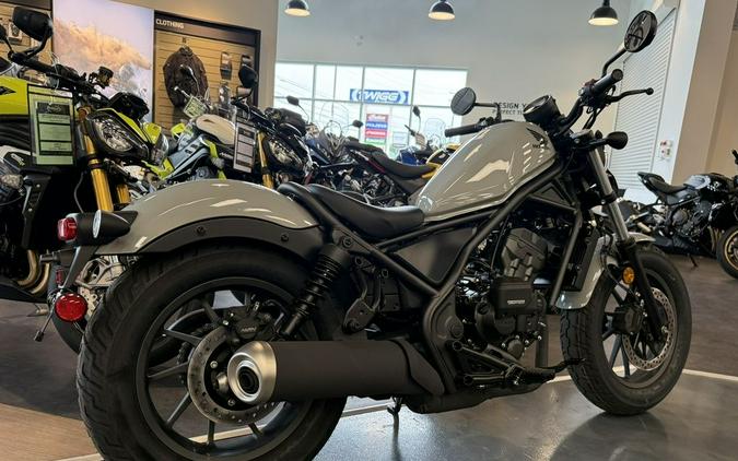 2026 Honda Rebel® 300 E-Clutch