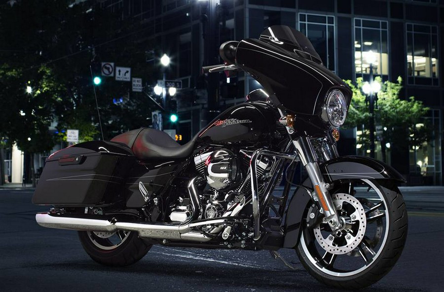 2016 Harley-Davidson® STREET GLIDE SPECIAL