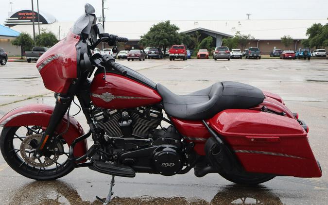 2021 Harley-Davidson Street Glide Special