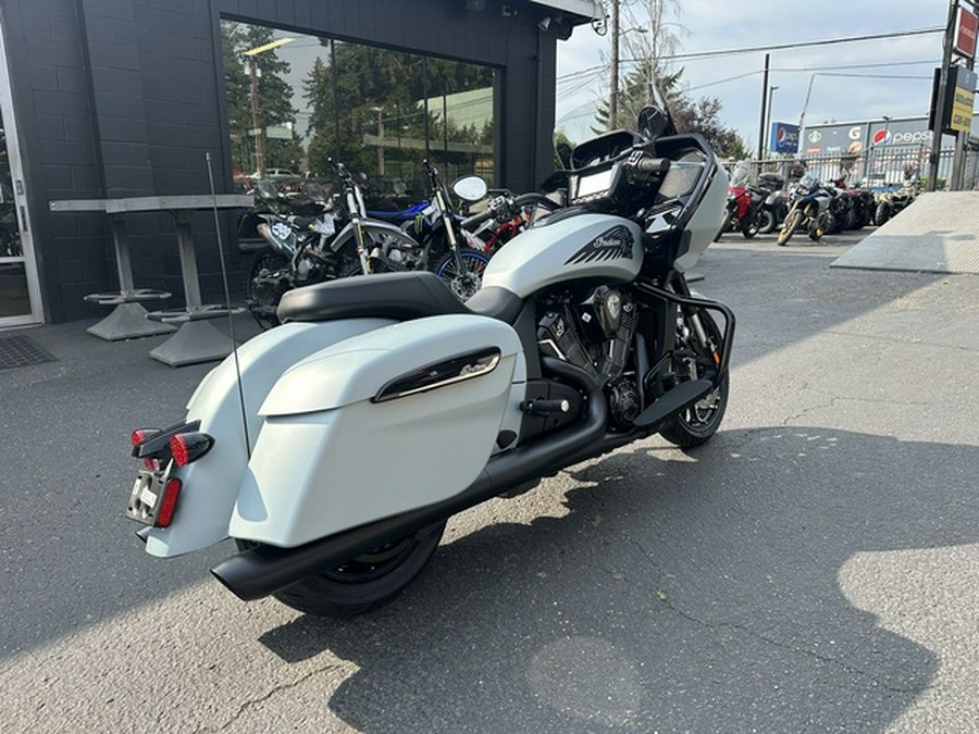 2025 Indian Challenger Dark Horse Frost Silver Smoke