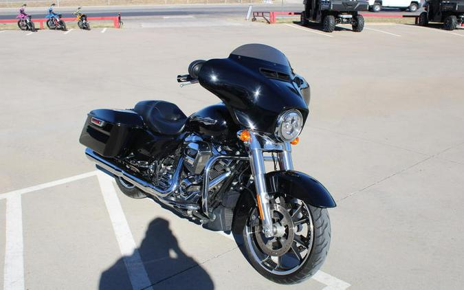 2023 Harley-Davidson® FLHX - Street Glide®