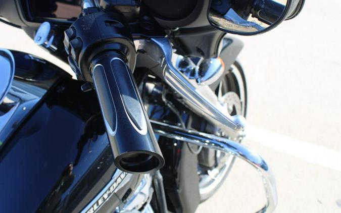 2023 Harley-Davidson® FLHX - Street Glide®