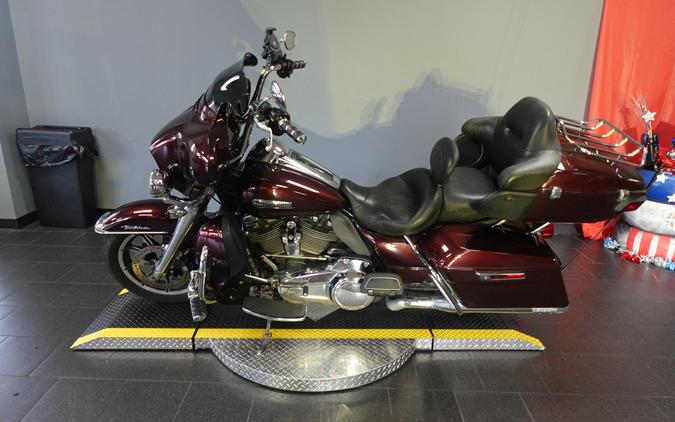 2019 Harley-Davidson Ultra Limited FLHTCU