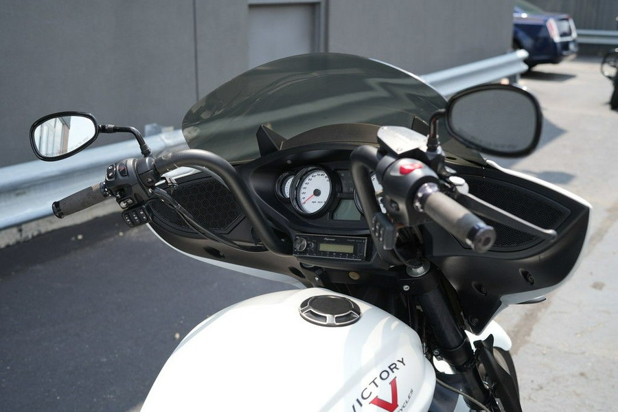 2016 Victory Motorcycles Cross Country Suede Pearl White