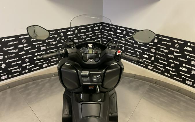 2027 SUZUKI BURGMAN 400 - 81033S