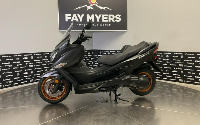 2027 SUZUKI BURGMAN 400 - 81033S