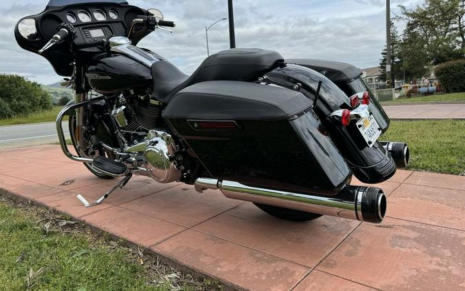 2019 Harley-Davidson® FLHX - Street Glide®