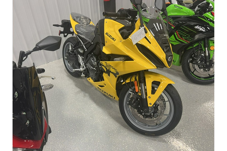 2024 Suzuki GSX-S 8R