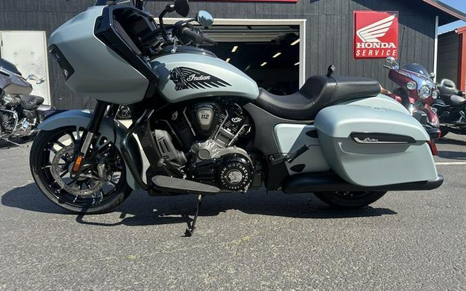 2025 Indian Challenger Dark Horse 112 Frost Silver Smoke