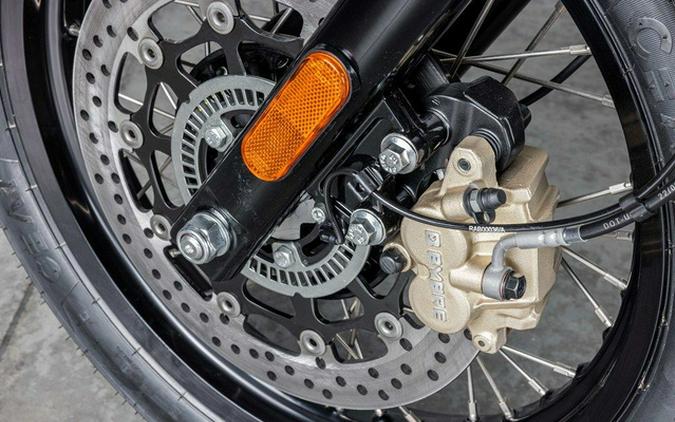 2026 Royal Enfield INT 650 Canyon Red