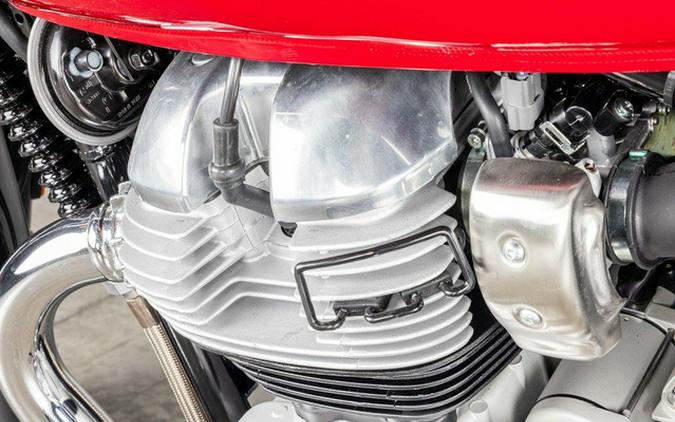 2026 Royal Enfield INT 650 Canyon Red