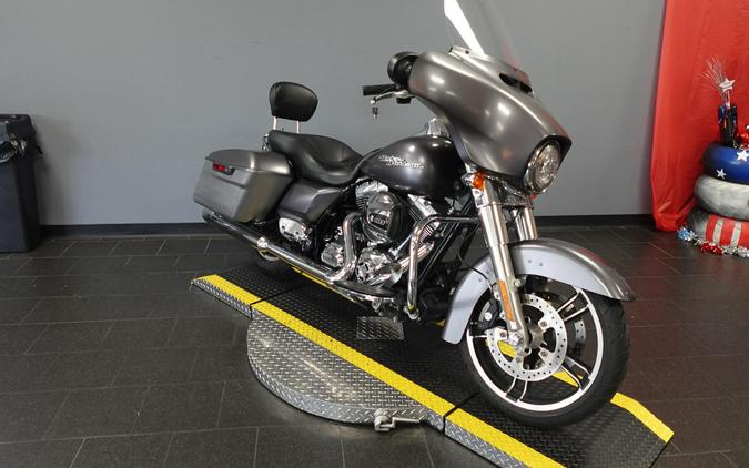 2015 Harley-Davidson Street Glide FLHX