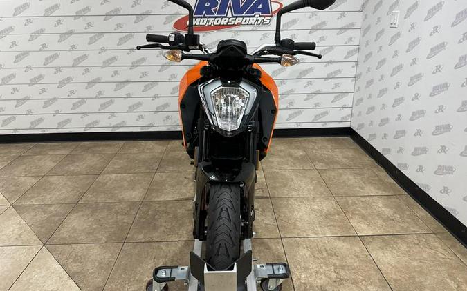 2023 KTM 200 Duke