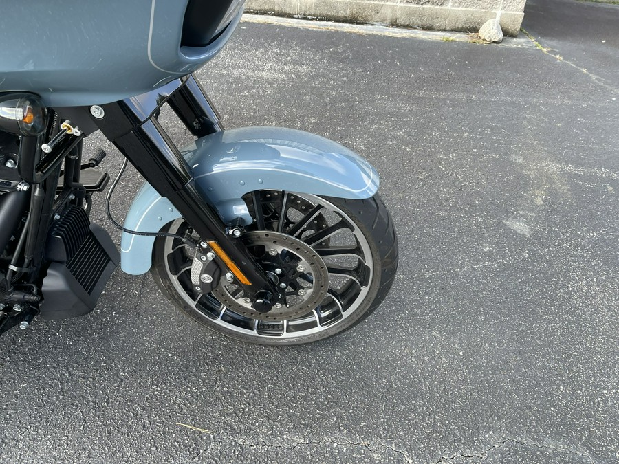 2024 Harley-Davidson Road Glide® 3