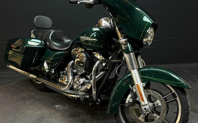 Harley-Davidson® Street Glide® Special 2015 FLHXS GREEN