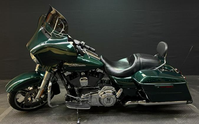 Harley-Davidson® Street Glide® Special 2015 FLHXS GREEN