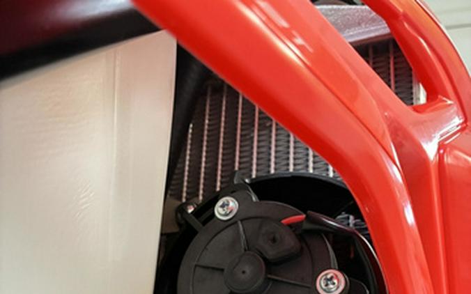 2027 Beta Motorcycles Xtrainer 300