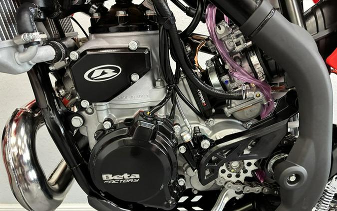 2027 Beta Motorcycles Xtrainer 300