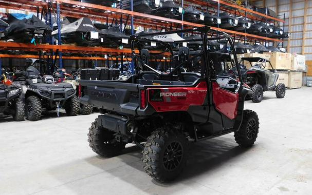 2024 Honda® Pioneer 1000 Deluxe