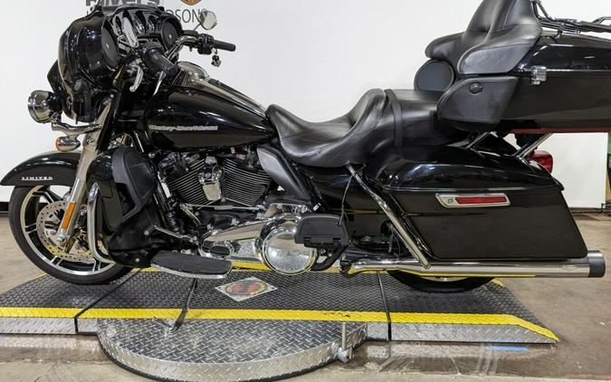 2021 Harley-Davidson Ultra Limited Vivid Black