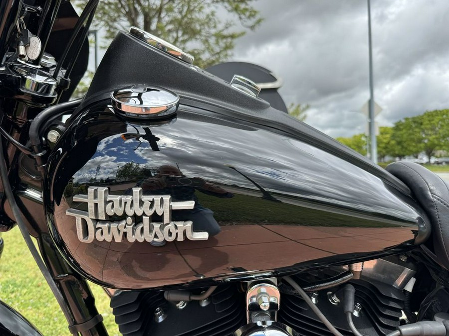 2014 Harley-Davidson® FXDB - Dyna® Street Bob®