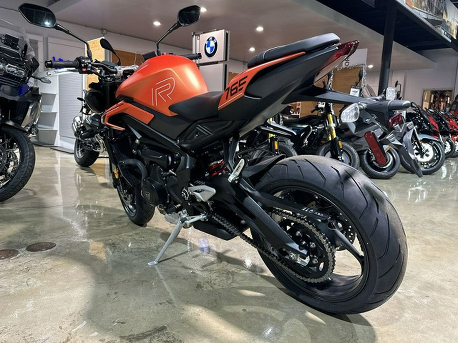2025 Triumph Street Triple 765 R Matte Baja Orange R