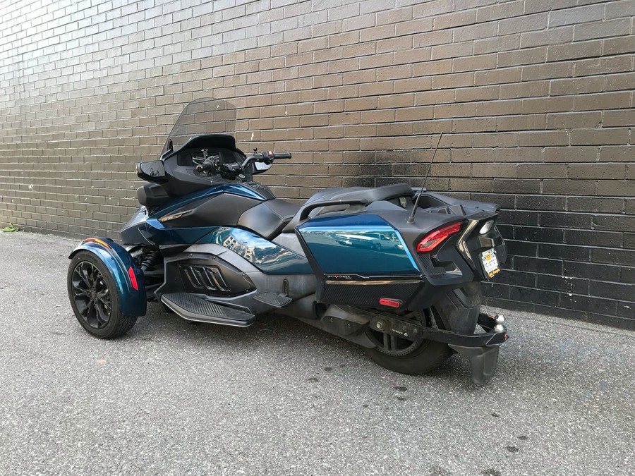 2022 Can-Am Spyder RT Limited
