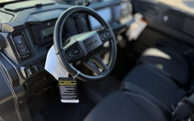 2026 Can-Am® Defender MAX Limited HD11