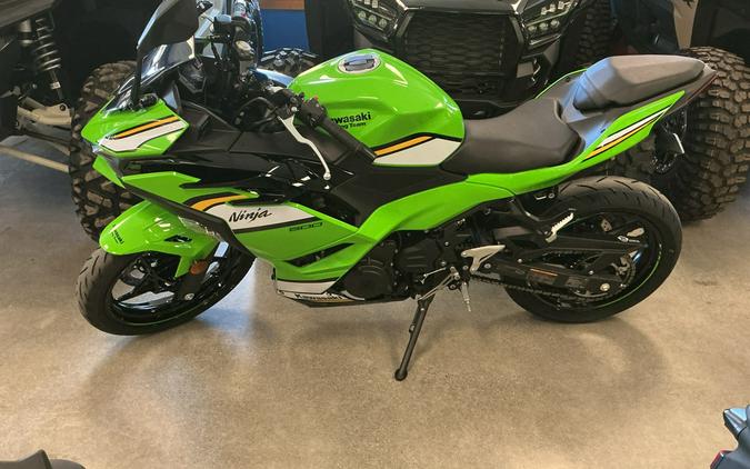 2025 Kawasaki Ninja® 500 KRT Edition