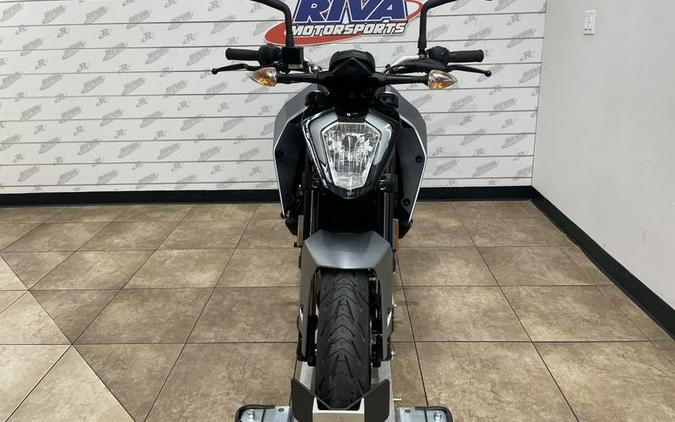 2023 KTM 200 Duke