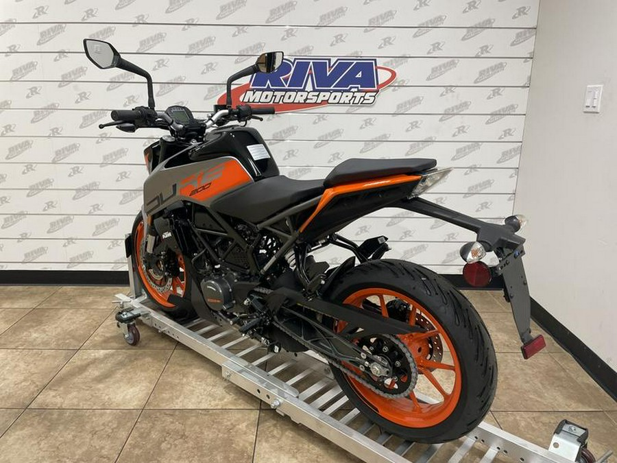 2023 KTM 200 Duke