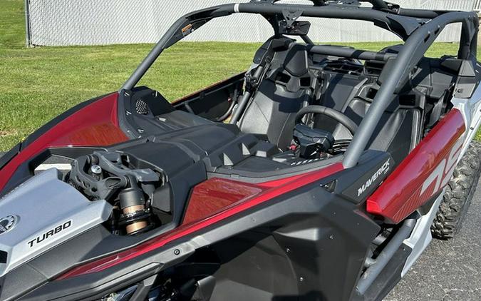 2024 Can-Am Maverick X3 DS Turbo Fiery Red & Hyper Silver