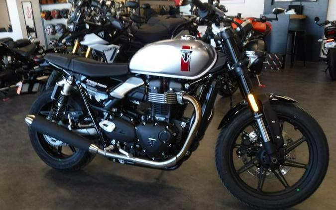 New 2025 Triumph Speed Twin 900 Motorcycle in Kansas City, MO