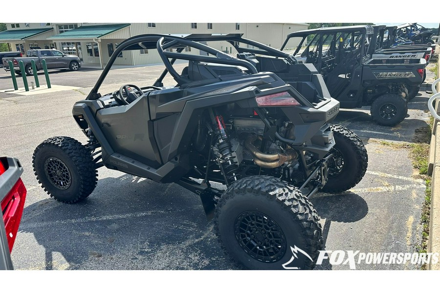 2025 Polaris RZR PRO R ULTIMATE