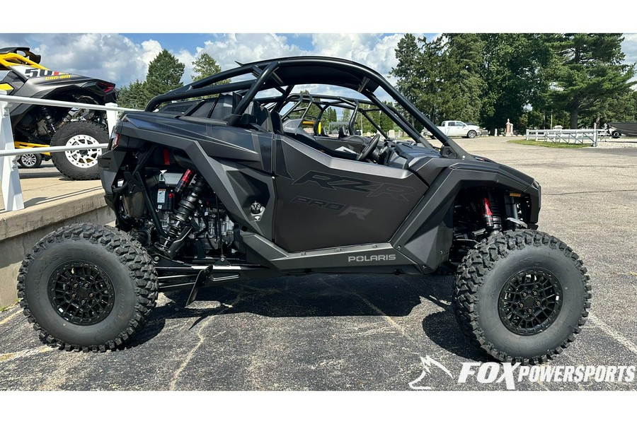 2025 Polaris RZR PRO R ULTIMATE